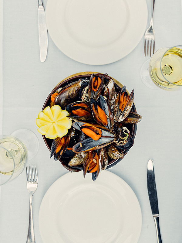 Mejillones al vapor, HMC Portocolom